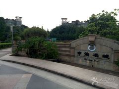 -菲鱼体育恒温游泳馆(中海名城店)