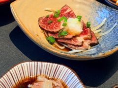 -铭牛烧肉·和牛海鲜自助(高新月牙湖店)