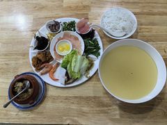 -德致祥云南过桥米线(云天小苑店)