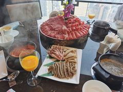 -金陵饭店 56F 家·海鲜火锅餐厅