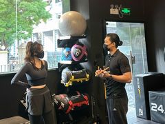 -TOP健身私教工作室(侨香店)