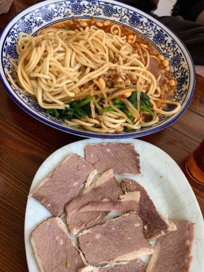 西关牛肉面-"这家店必须点赞,住的酒店对面,清晨离开大.