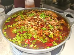 水煮爽滑牛肉-三生三味密宗川菜·江景餐厅(来福士店)
