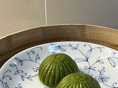 青饼-荣轩(新荣记环球金融中心店)
