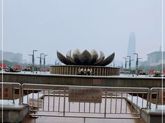 -泉城广场
