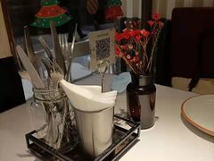 -阿妮叶李(光谷世界城店)