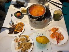 -领鲜活海鲜榴莲自助火锅(东门店)