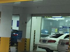 -车享家汽车养护中心(花照壁店)