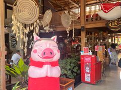 -Naughty Nuri’s Phuket