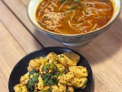 -叁窝雀·云南小锅米线(万象汇店)