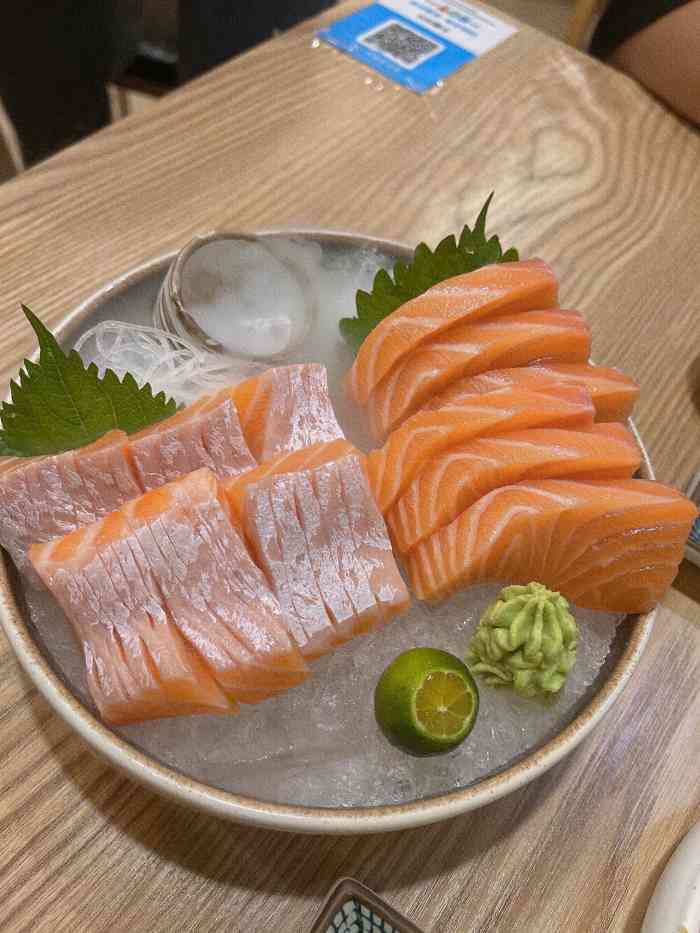 川禾刺身(光华东街店)-"母亲节麻麻想吃日料,在点评里看了瑞金路附.