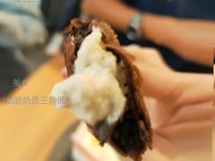 脆脆奶思三角派-麦当劳(松江飞航广场店)