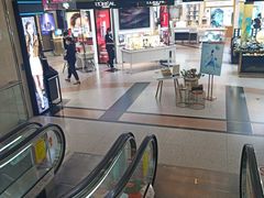 -上海置地广场(南京东路店)