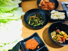 -肉甲韩国木炭烤肉(新壹街1店)