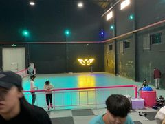 -嘿哟动霸CHUA·新潮玩运动娱乐中心·蹦床滑冰团建乐园