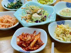 -亲昵春川鸡排(韩国美食街店)