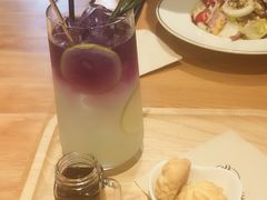 -ZING COFFEE 镜咖啡