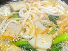 -砂锅米线