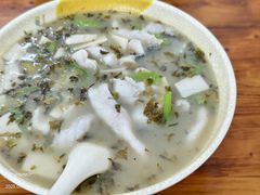 雪菜黄鱼煨面-言老头面馆(南环农贸市场店)