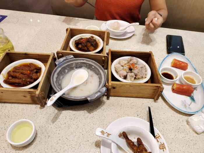 正哥点心专家(绿地广场店)-"#小韦老师 贪食记# 两广人的假期日常安.