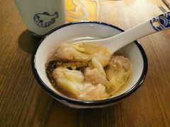 虾肉小馄饨-佬泰丰斋· 乌镇茶食餐厅