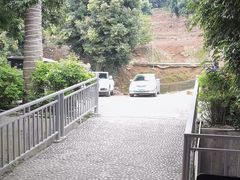 -莲湖山庄