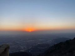 -鬼笑石后山停车场