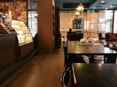 -星巴克臻选(上海中环广场2F店)