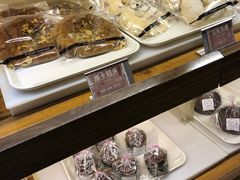 -韩国利尔面包(桂林路店)