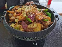 -撒拉人家.酸菜牦牛肉火锅