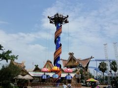 -七彩云南欢乐世界