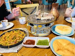 -蒙亨·手把肉·蒙古包文化主题餐厅(天恒广场店)