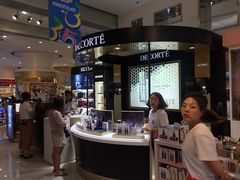 -国药中服免税(北京坊店)