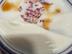 -云阿蛮云南生烫牛肉米线(奉贤路店)