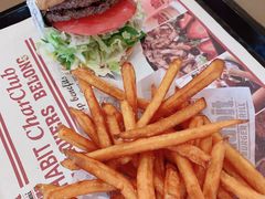 -The Habit Burger Grill 哈比特汉堡(复兴soho店)
