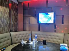 -乐界KTV(虹桥中心店)