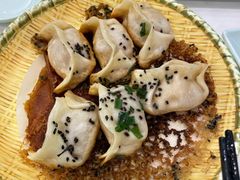 -苏沪老鸿兴城市饭堂(肇嘉浜路店)