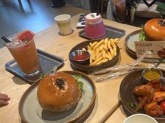-龙治汉堡(中华城店)