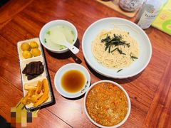 -裕兴记•蟹黄面馆(人民广场店)