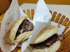 -闫家驴肉老店(华电一校店)
