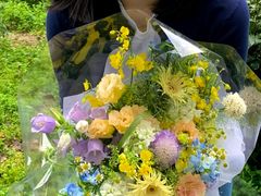 -亭亭鲜花店(中山北路店)