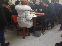大堂-宝瑞门钉肉饼店