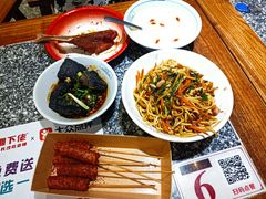 -湘下佬·老长沙吃货铺(酃湖万达店)