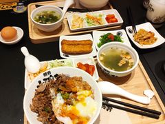 -熊吞·大碗丼烧肉饭(西市场嘉华店)