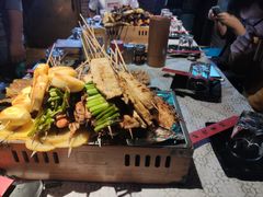 -云晓光头烧烤吧(盛夏店)