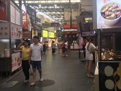 -泰龙城小吃街