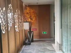-新盈光·云会所(百丈东路店)