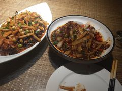 -渝信川菜 · 川味家常菜(长安店)
