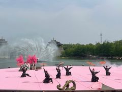 -茅山东方盐湖城景区