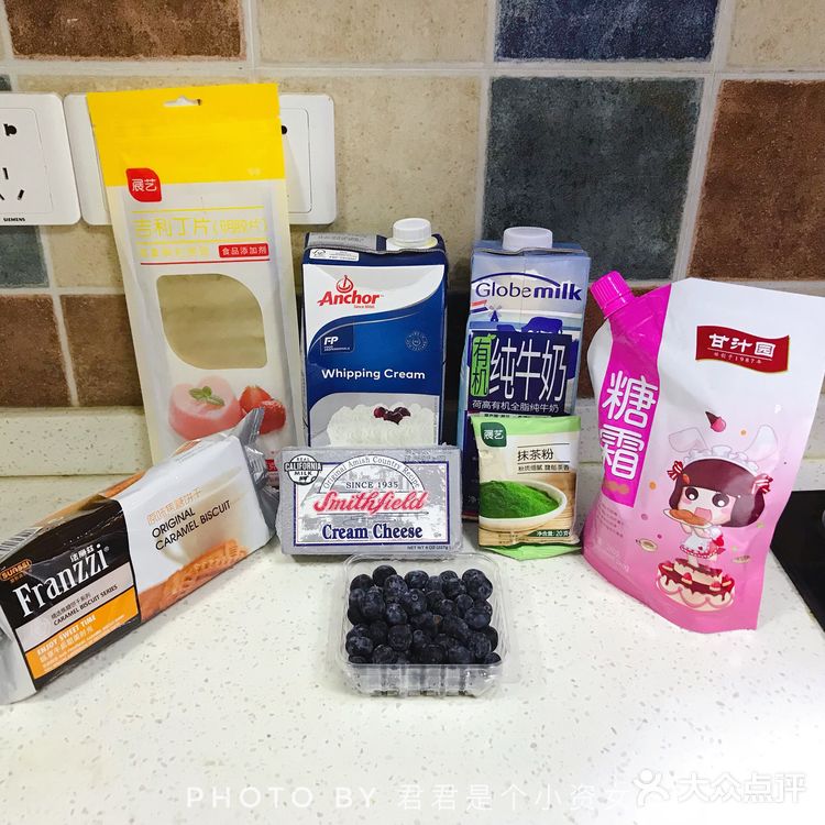 不用烤箱的慕斯蛋糕配方来咯